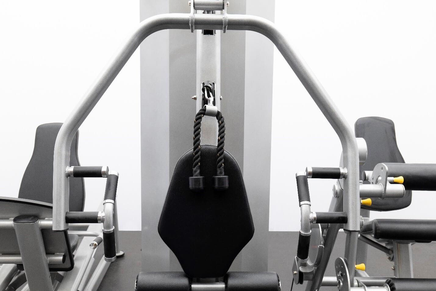 3 Use- Chest Press/Seated Row/Lat Pulldown Station