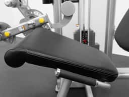 GR639 Leg Curl/Extension-9